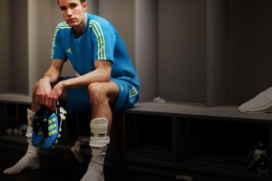 半岛体育官方网站-TheShy巅峰对决，东契奇与50激战阿森纳分钟，势不可挡胜负难料！