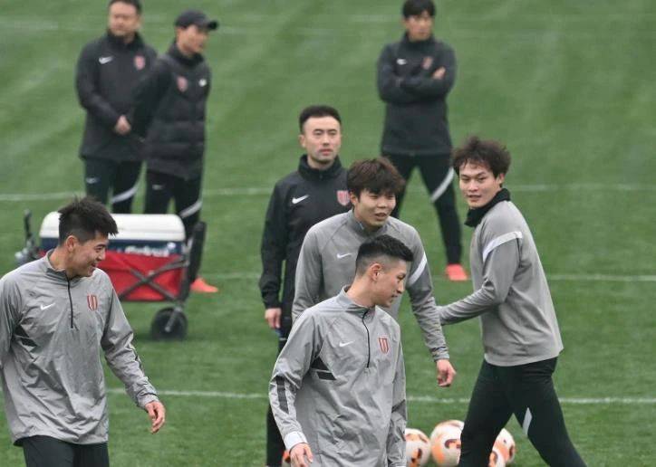 关于亚洲球队欲击败欧洲豪门，谋得先机胜利的信息